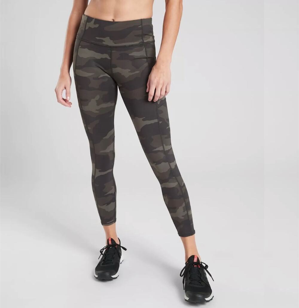 Athleta Camo Contender 7/8 Tight High Rise Leggings Olive Green Athleisure XXS